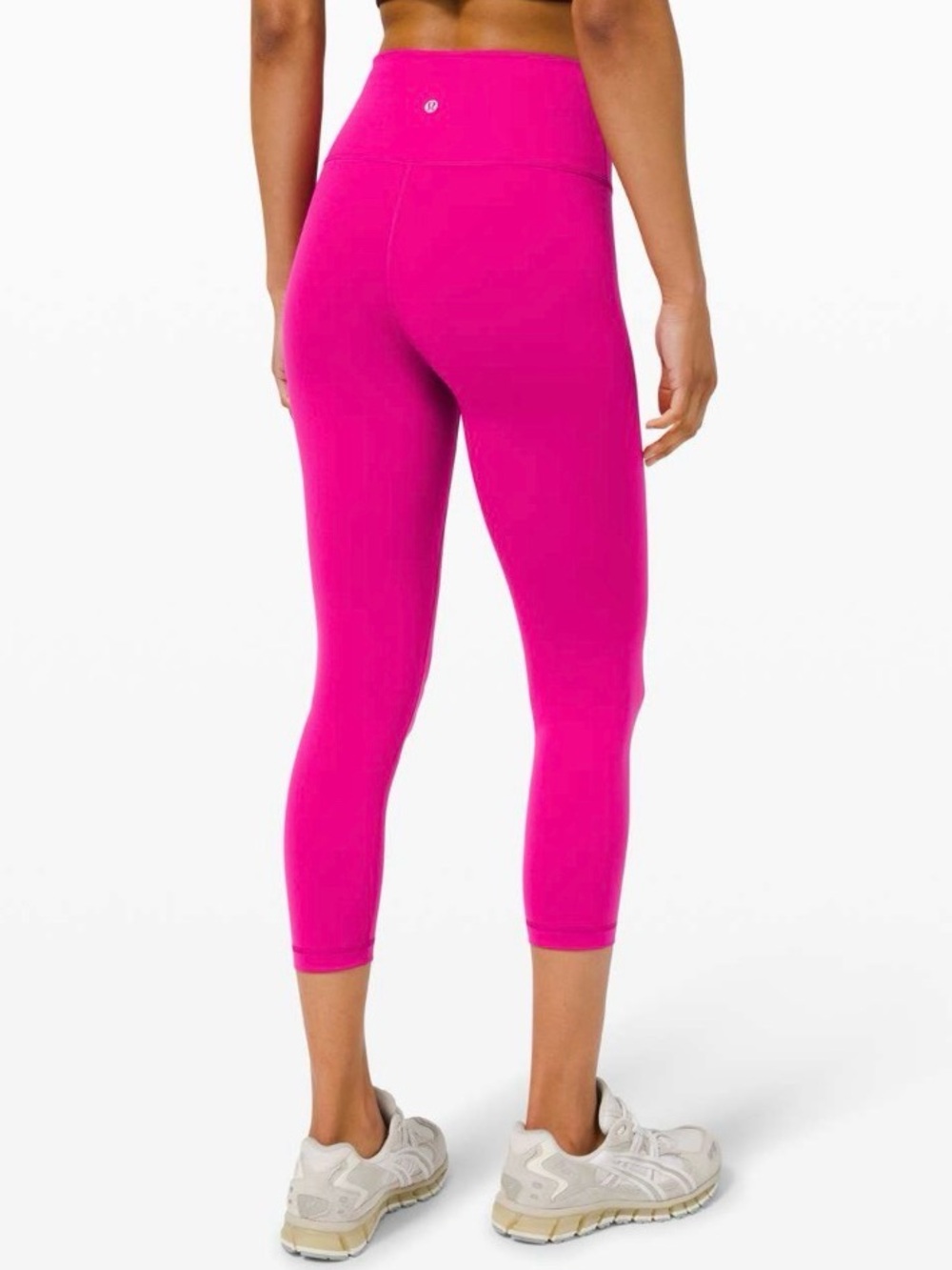 Lululemon Wunder Train High-Rise Crop 23"
Ripened Raspberry